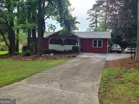 325 Highland Dr, Mcdonough, GA 30253
