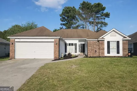 6 Highpoint Ct, Savannah, GA 31410