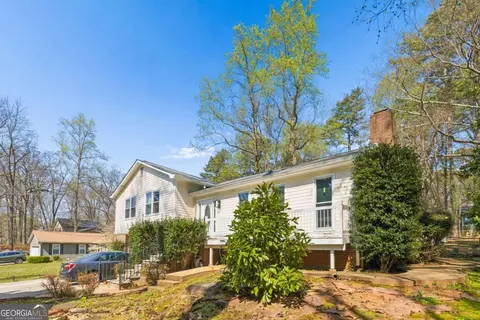 254 Devant Pl SW, Lilburn, GA 30047