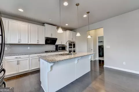 Kitchen - 2375 Matlin Way, Buford, GA 30519 photo 4 of 10