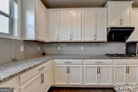 Kitchen - 2375 Matlin Way, Buford, GA 30519 photo 3 of 10