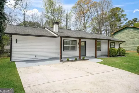 8919 Saddlewood Dr, Jonesboro, GA 30238