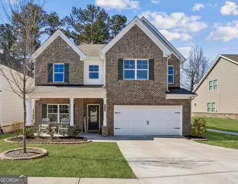 625 Clark Lake Estates Dr, Grayson, GA 30017