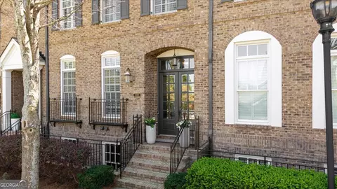 688 Lockton Pl, Sandy Springs, GA 30342