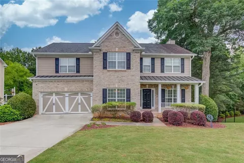 262 Sandhurst Ct, Suwanee, GA 30024