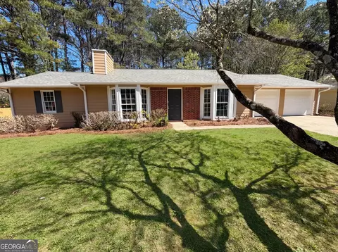 5003 Henson Dr SW, Mableton, GA 30126