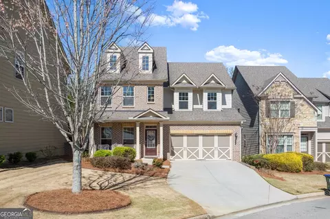 1530 Roswell Manor Cir, Roswell, GA 30076