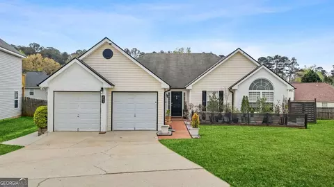 2021 Registry Dr, Hampton, GA 30228