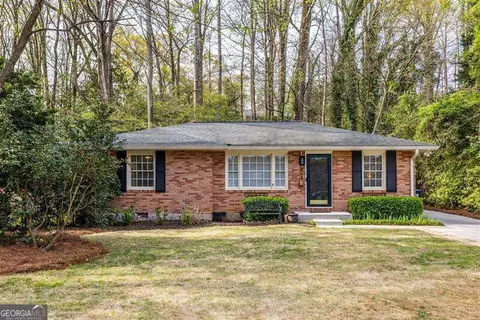 868 Scott Cir, Decatur, GA 30033
