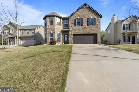 184 Amelia Dr, Byron, GA 31008