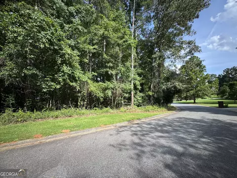 409 Cambridge Ct, Macon, GA 31220 photo 3