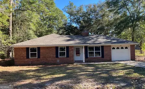 504 Martha Dr, Saint Marys, GA 31558