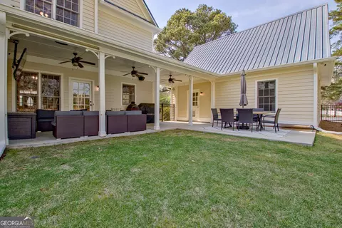 Exterior - 388 Swanson Rd, Tyrone, GA 30290 photo 8 of 21