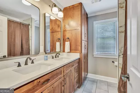 Bath - 388 Swanson Rd, Tyrone, GA 30290 photo 6 of 6