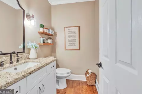 Bath - 388 Swanson Rd, Tyrone, GA 30290 photo 5 of 6