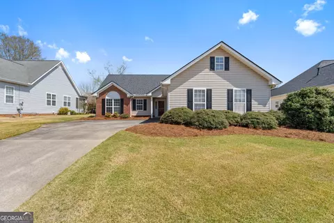 226 Plantation Walk, Carrollton, GA 30117