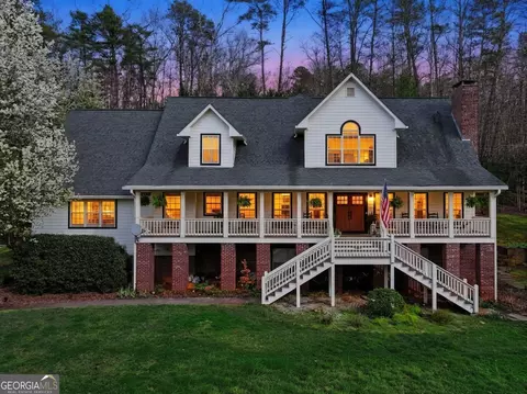 1852 Oak Grove Rd, Dahlonega, GA 30533