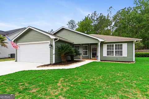 196 Kristins Dr, Saint Marys, GA 31558