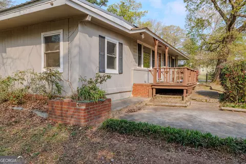 Exterior - 239 Hendry Ln, Washington, GA 30673 photo 10 of 11