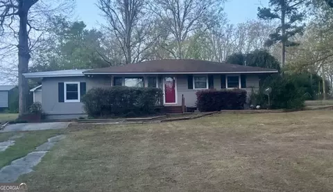 239 Hendry Ln, Washington, GA 30673