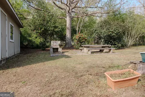 Exterior - 239 Hendry Ln, Washington, GA 30673 photo 9 of 11