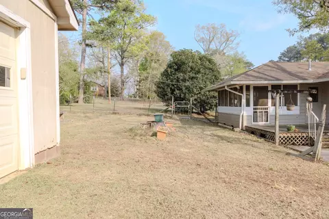 Exterior - 239 Hendry Ln, Washington, GA 30673 photo 8 of 11