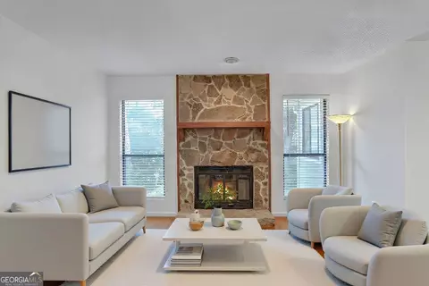 3445 Ivys Walk, Atlanta, GA 30340