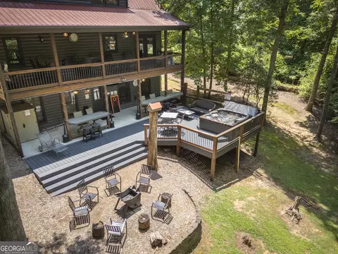 125 Sang Springs Trl, Cleveland, GA 30528