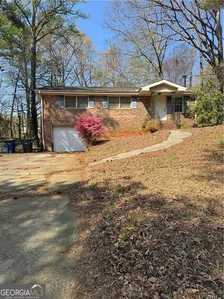 2931 Pine Hill Dr, Kennesaw, GA 30144