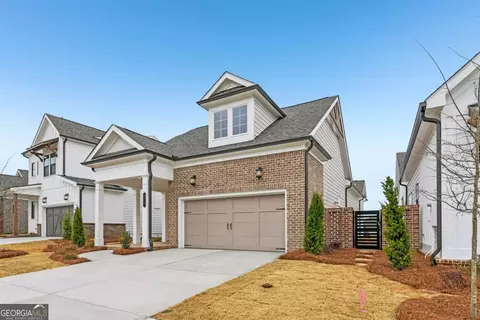 172 Herring Dr, Hoschton, GA 30548