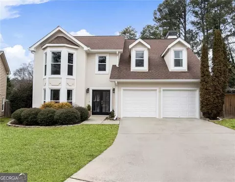 330 Devon Ct, Alpharetta, GA 30004