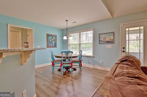 Dining - 96 E Gordon Rd, Newnan, GA 30263 photo 2 of 4