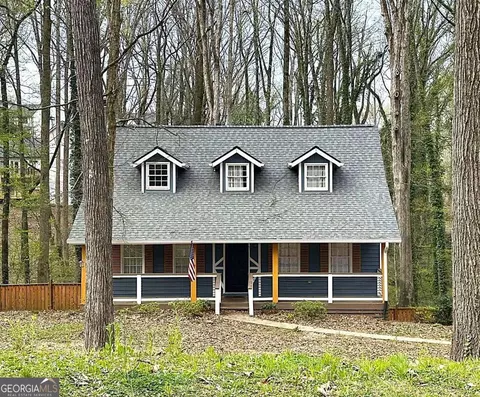 389 England Pl, Marietta, GA 30066
