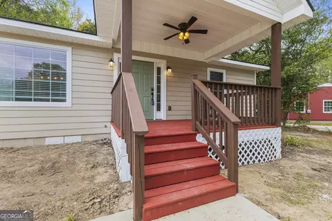 Exterior - 607 Cornelia Dr, Warner Robins, GA 31088 photo 3 of 6