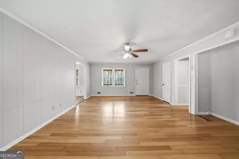 2937 Pebble Ln, Snellville, GA 30078