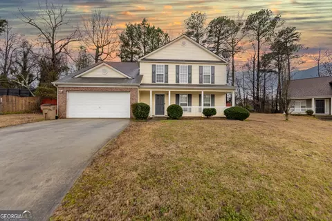 5855 Amerson Ln, Ellenwood, GA 30294