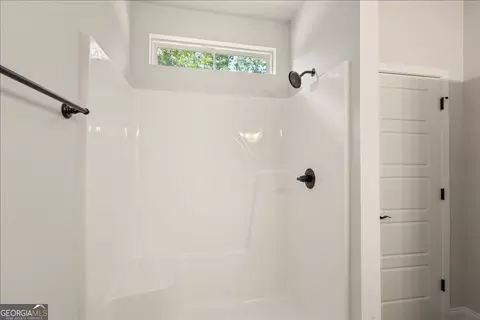 Bath - 337 Crosswinds Dr, Rincon, GA 31326 photo 2 of 2