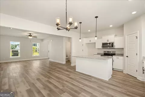 Living - 337 Crosswinds Dr, Rincon, GA 31326 photo 3 of 3