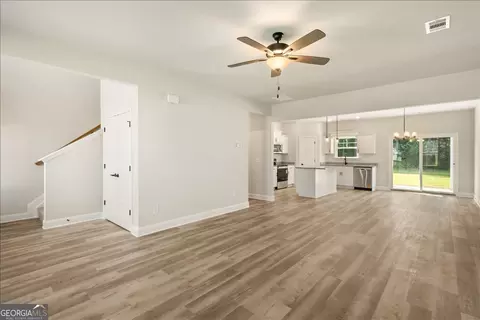 Living - 337 Crosswinds Dr, Rincon, GA 31326 photo 2 of 3