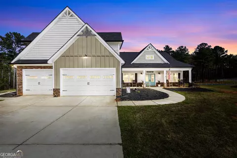 795 Silver Dollar Rd, Milner, GA 30257
