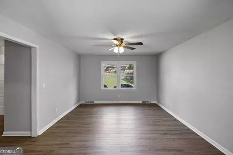 Living - 2 Anders Rd SW, Rome, GA 30165 photo 2 of 6