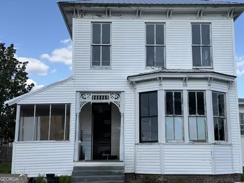 10 N Church St, Lumber City, GA 31549
