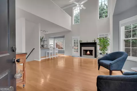 350 Eagle Tiff Dr, Sugar Hill, GA 30518