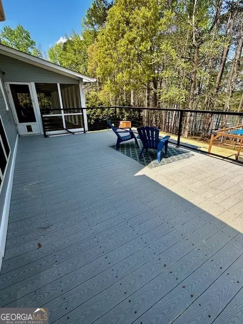 Exterior - 110 Thomas Dr, Lagrange, GA 30240 photo 8 of 11