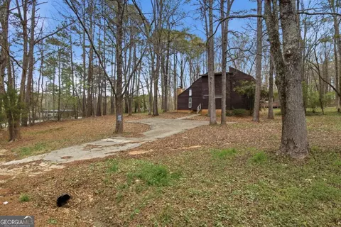 720 Twin Pines Rd, Covington, GA 30014