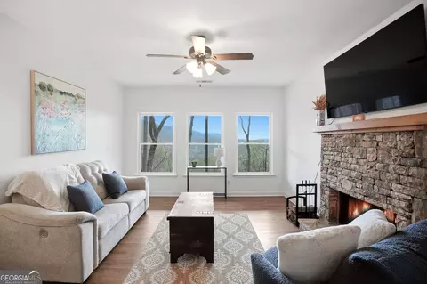 Living - 511 Hickory Trl, Jasper, GA 30143 photo 3 of 3