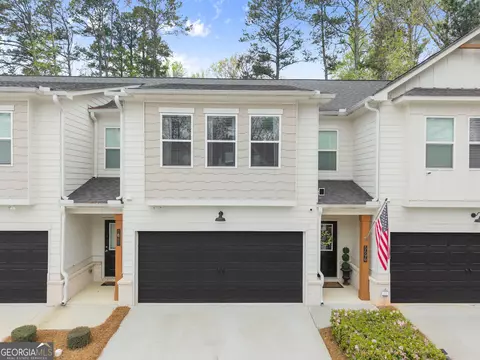 5696 Rockfern Dr, Lilburn, GA 30047