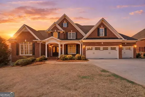 3518 Lake Breeze Ln, Gainesville, GA 30506
