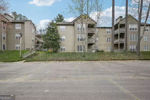 1006 Mill Pond Dr SE, Smyrna, GA 30082
