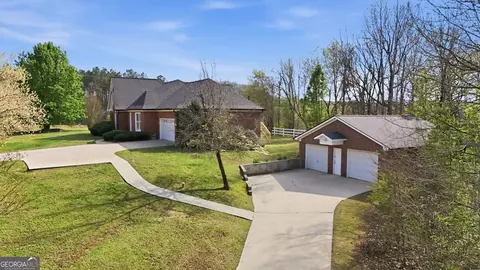 601 Calloway Dr, Rockmart, GA 30153